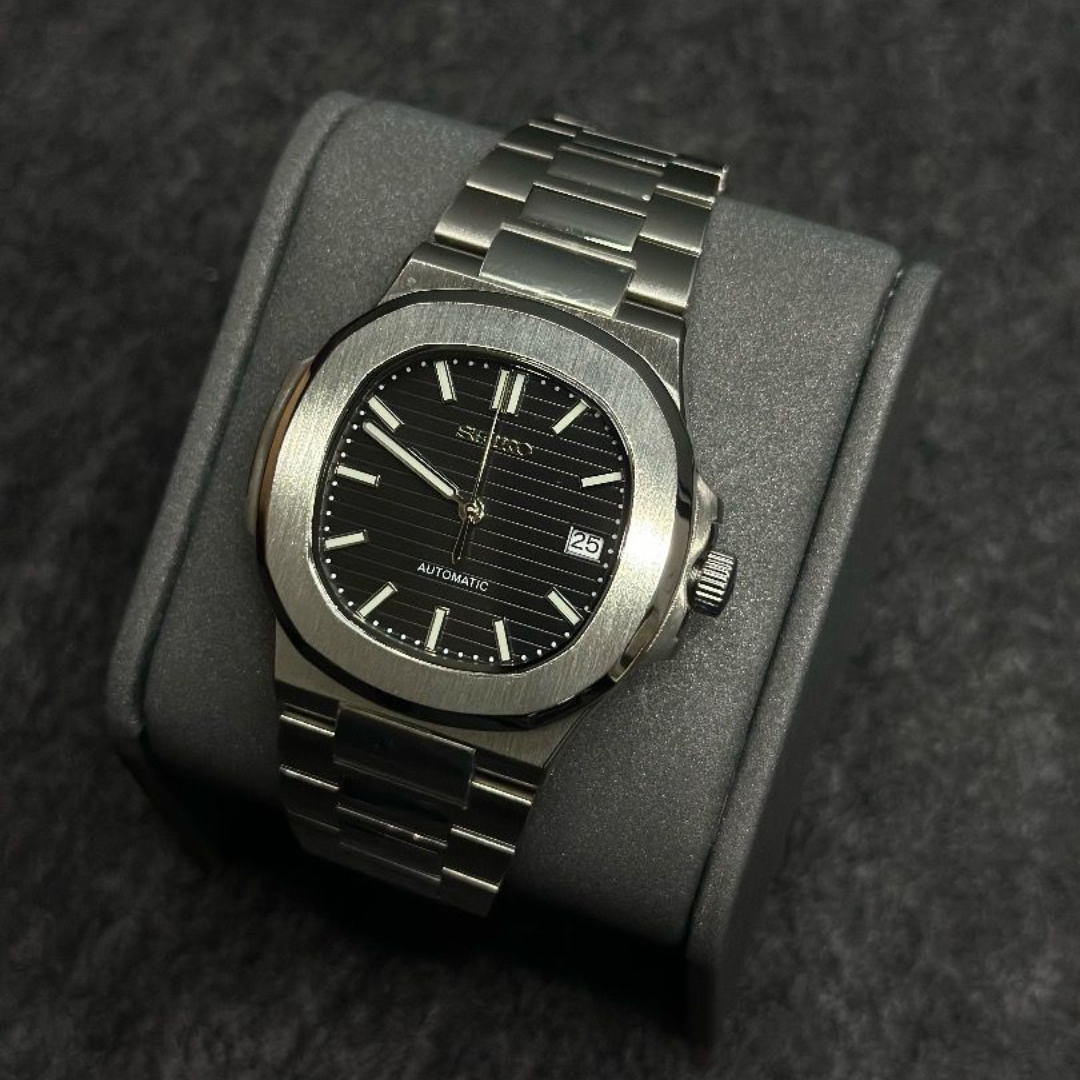 SEIKONAUTILUS NAVY MEN'S MOD WATCH