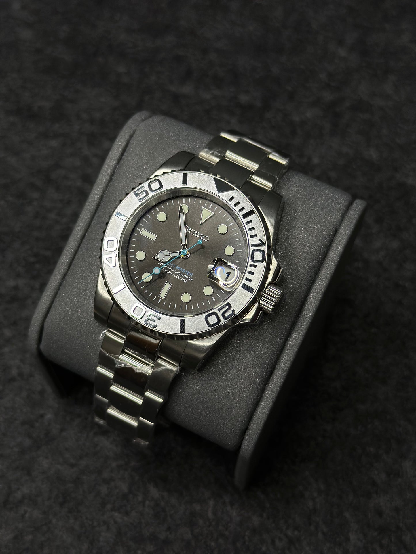 SEIKOYACHT SILVER MEN'S WATCH